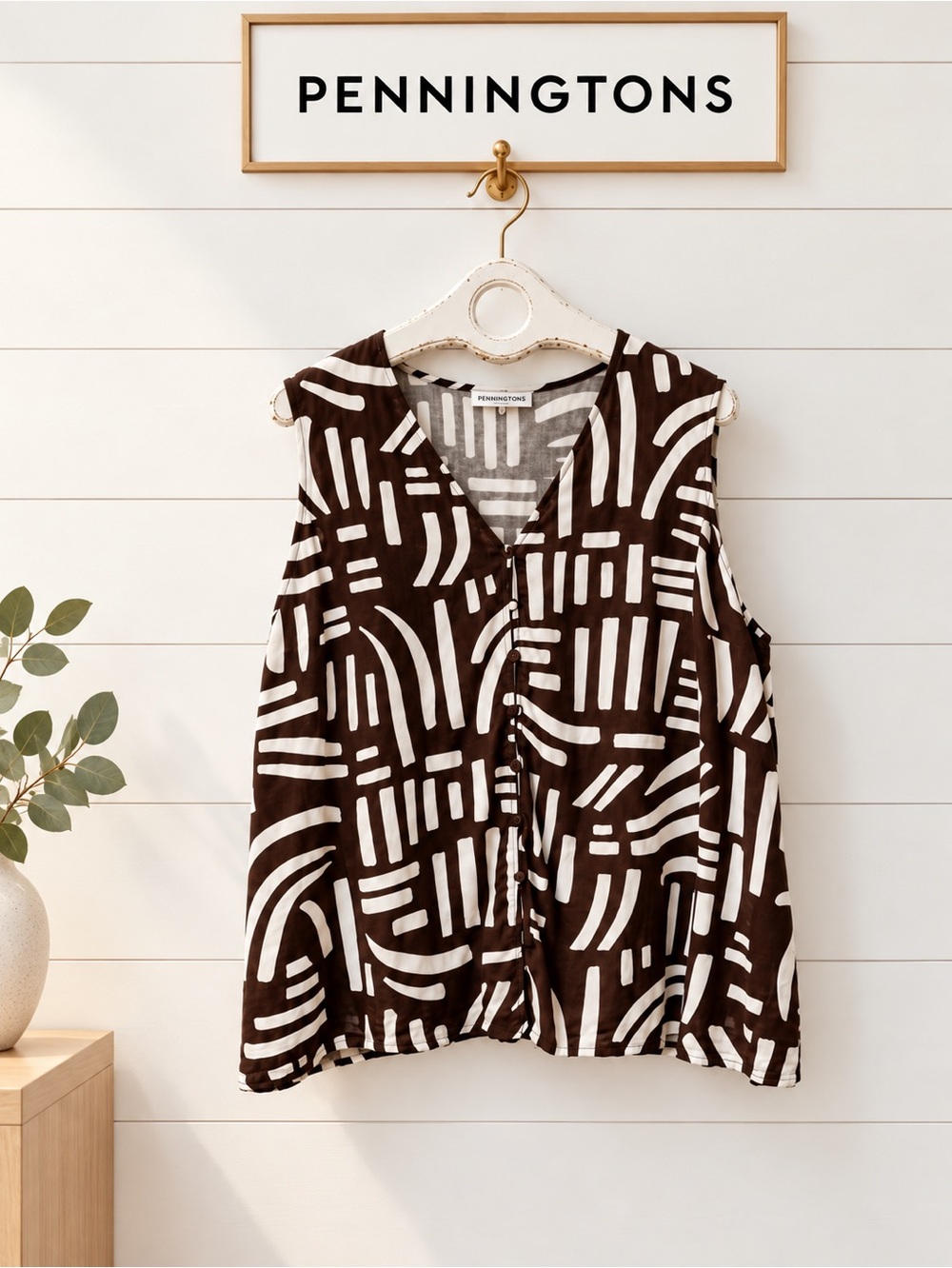 Penningtons Sleeveless Abstract Print Blouse – Brown & Cream – Estimated Size 2X